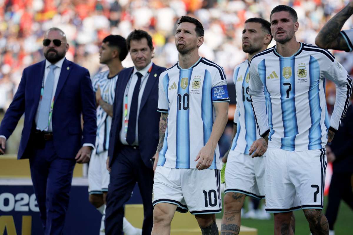 FIFA正式调查阿根廷足协：福克兰群岛横幅争议与世界杯决赛冲突事件