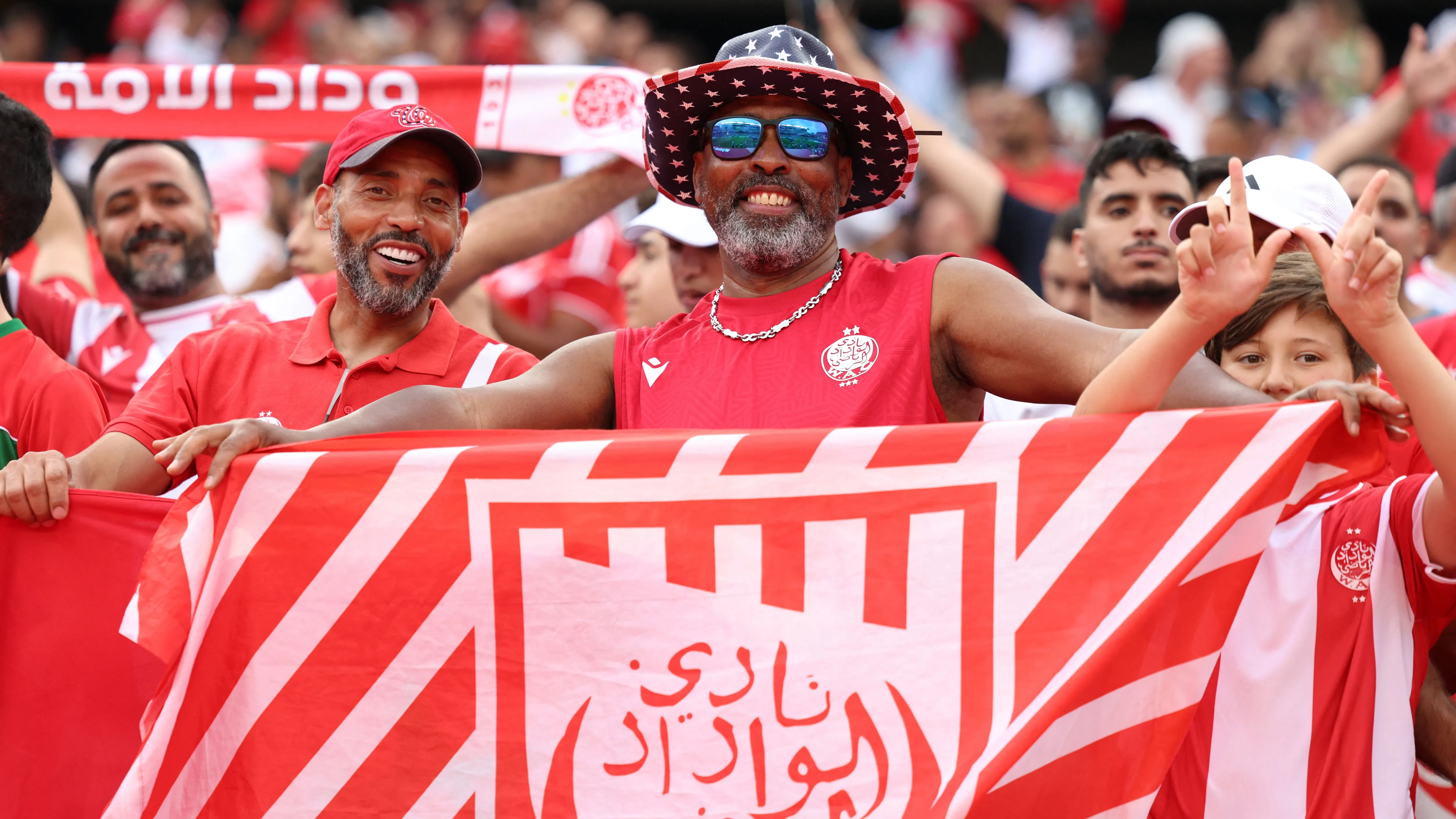 摩洛哥豪门之争：拉巴特皇家武装截胡维达德， FIFA重罚或致注册受阻