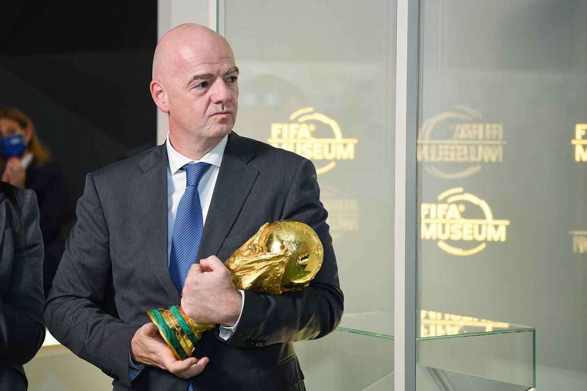 曝因凡蒂诺以世界杯决赛主办权换摩洛哥支持，FIFA主席深陷危机