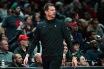 自1970-71赛季开拓者加入NBA以来 球队1分之差输掉133场&联盟最多