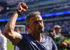 恩里克:重要的是让青训小球员获得有价值的出场时间