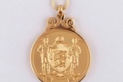 太阳报：曼联旧将保罗·帕克以10万英镑售出珍藏纪念品