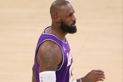 詹姆斯:NBA历史得分王从来不是我的目标 我更希望当助攻王/MVP等