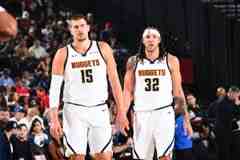 阿隆·戈登：只要约基奇想他可以场均40分 但他太喜欢助攻了