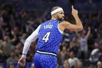 NBA杯战尼克斯!萨格斯:势均力敌的较量 对我们是不断成长的机会