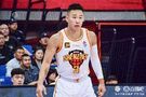媒体人：从全运会到联赛 贺希宁表现俨然是国内顶级二号位的水准