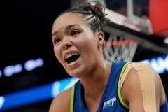 WNBA巨星娜菲莎·科利尔将接受左右脚踝手术 预计伤停4-6个月