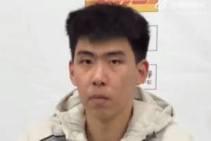徐昕感谢米切尔教练：他的确是在帮助每个人变更好 让我更自信