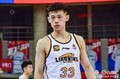 可圈可点！王岚嵚16中9拿到21分7板 三分4中2