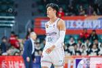 让你们再喷我！于德豪神准发挥 7中6&三分6中5轰下17分5板3助