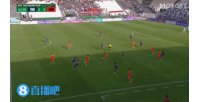 可惜！U23国足前场积极逼抢，李镇全直塞王钰栋打门偏出