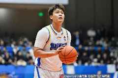 媒体人：再也不说CBA球员关键时刻两罚不中是打假球 常规操作罢了