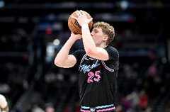 斯波:亚库乔尼斯靠球商助球队赢球 凭影响力赢得了时间