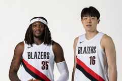 拓媒:杨瀚森打不了第三中锋 休赛期若签回罗威中锋位置仍需补强