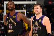 这篮板该算谁的？东契奇40+三双就差一个板 官方将点抢算给了艾顿