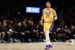 Skip:东契奇技犯被取消太离谱 NBA显然不想失去最大收视率和票房