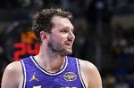 Skip:东契奇三分和罚球出手皆联盟最多&命中率36%/70% 太低效了