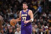 Skip：“MVP”卢卡半场9中2狂砍10分外加4失误 雷霆随便教他做人