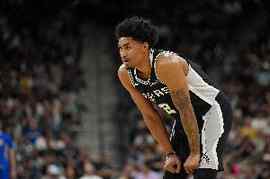 少年老成！哈珀11中7得到17分3板4助 三分3中3