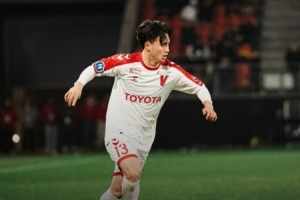 官方：日本U19国脚高冈伶飒因伤结束租借法丙球队，提前返回圣徒
