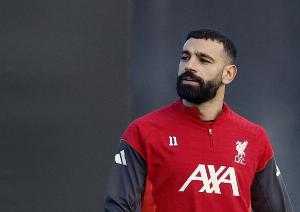 迪尼:萨拉赫是我见过的最大的戏精之一,他只为自己着想