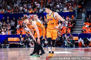 媒体人:上海防不住布朗就别纠结了 把进攻打好 广厦就没有机会
