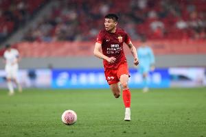 记者谈海港半场:疲劳比较明显 丢球是松懈的结果 李帅攻防一体
