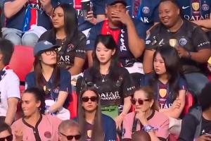 赢家!李刚仁获第二座欧冠成韩国第一人,“财阀女友”现场观战