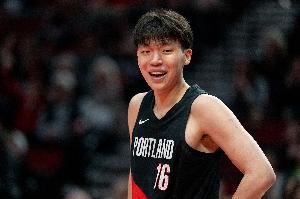 杨瀚森点评自己的NBA菜鸟赛季:有太多遗憾&不满 给自己打40-50分