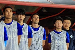 足球报:新鹏城所有内外援调整,须等待新帅完成评估后再确定
