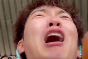 看开幕式因无国足泪崩!博主回应作秀质疑:非球迷群体很难体会