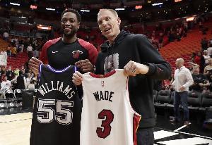 白巧克力:不认为我了拯救NBA 若没出色队友我的传球就不会成功