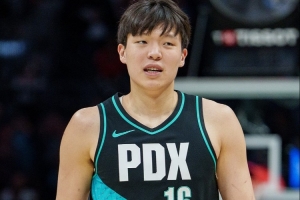 杨瀚森:对篮球有了一个全新的认识 要打得简洁一些、高效一点