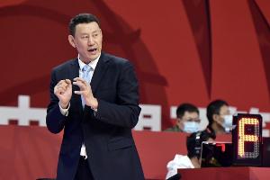 京媒:李楠在业内一直有头脑灵活&擅于变通的口碑 熟悉联赛的生态