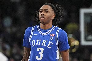 森林狼GM:我们研究了埃文斯的每次三分投篮 相信其技术能对接NBA