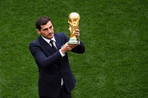 马卡:FIFA邀请卡西、席尔瓦、普约尔、布特拉格诺观战西班牙