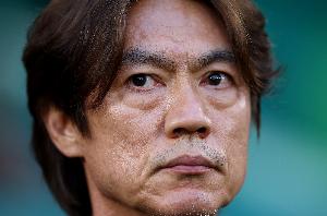 韩足协:洪明甫年薪38亿韩元是假消息,实际与公众所知相差不大